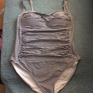 Bond-eye blue and white stripe bathing suit 8